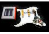 Geladenes Schlagbrett Fender Strat® Cunife Pickups Aged Pearl mit Blender