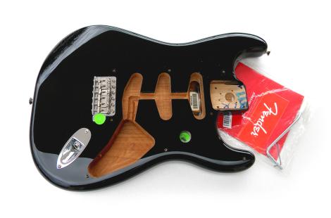 Fender Stratocaster 50's Vintera II Schwarzer SSS-Korpus mit Hardware