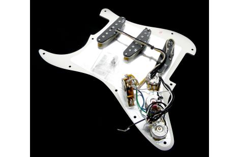 Loaded Pickguard Fender Strat Player series FSR Fat 50's Anniversary