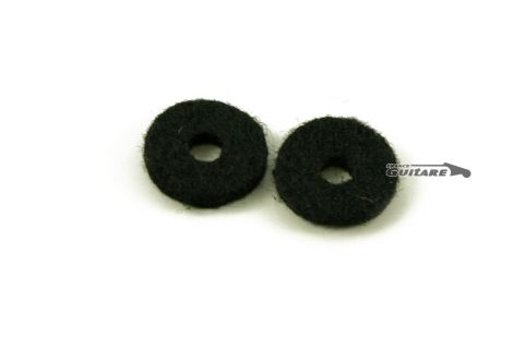 Paar Riemenknöpfe aus schwarzem Filz