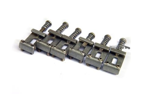 light aged relic saddles for strat bridge