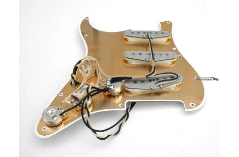 Loaded Pickguard Fender Stratocaster Am Vintage 1965 Pergament weiß
